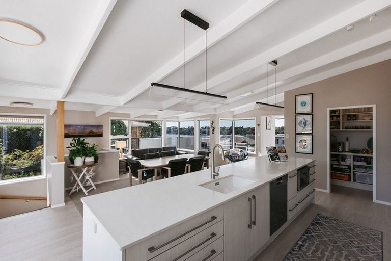 Photo of property in 30 Churchill Road, Judea, Tauranga, 3110