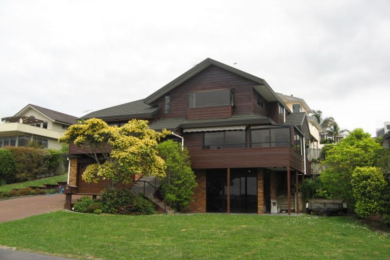 Photo of property in 11 Shuttleworth Place, Manly, Whangaparaoa, 0930