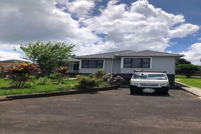 Photo of property in 61 Taikata Road, Te Atatu Peninsula, Auckland, 0610