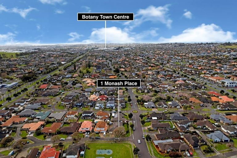 Photo of property in 1 Monash Place, Flat Bush, Auckland, 2016