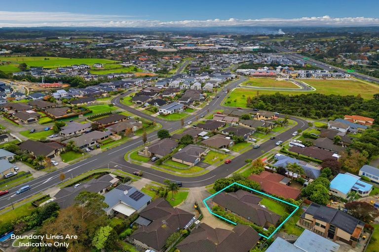 Photo of property in 9 Bonny Crescent, Massey, Auckland, 0614