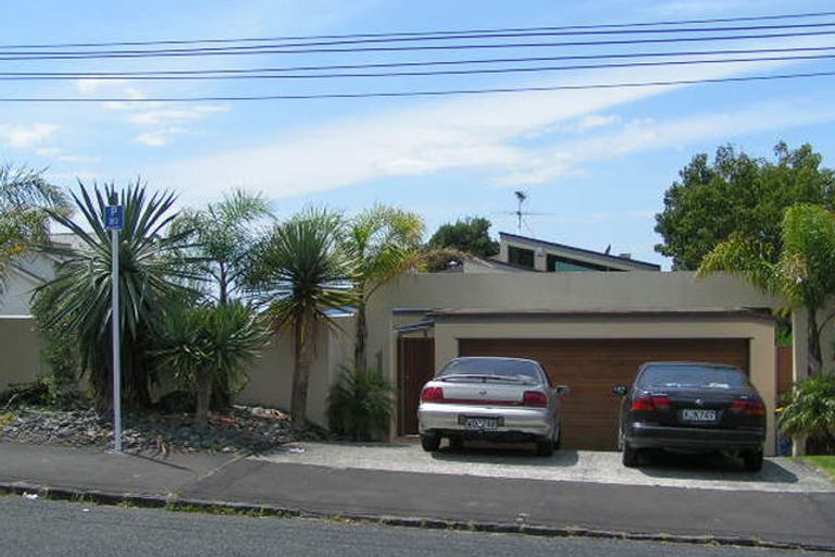 Photo of property in 1/1 William Street, Takapuna, Auckland, 0622