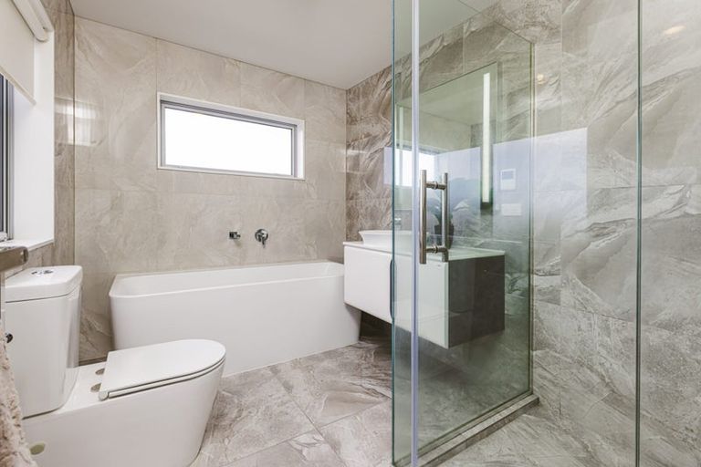 Photo of property in 399 Ormiston Road, Flat Bush, Auckland, 2019