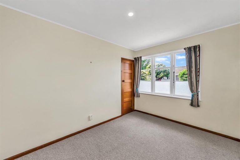Photo of property in 3 Allison Place, Shirley, Christchurch, 8013