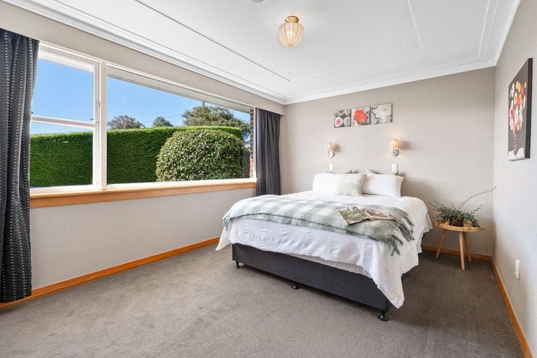 Photo of property in 103 Larnach Road, Vauxhall, Dunedin, 9013