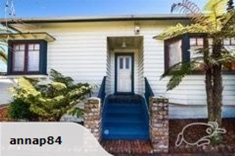 Photo of property in 1 Arawa Street, New Lynn, Auckland, 0600