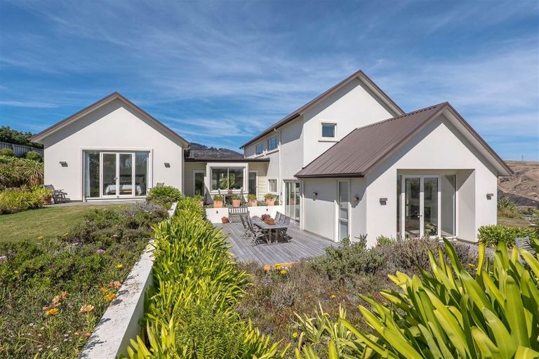 Photo of property in 4 Aglaia Place, Cracroft, Christchurch, 8022