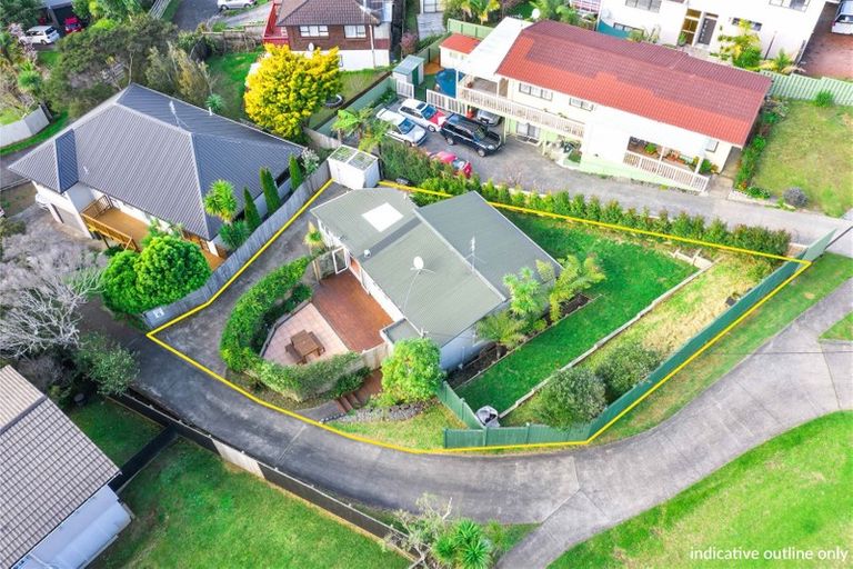 Photo of property in 55 Sunset Road, Totara Vale, Auckland, 0632