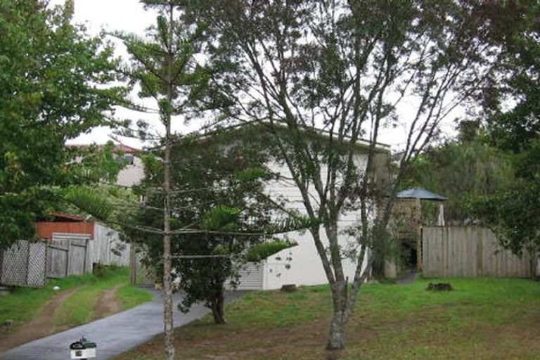 Photo of property in 34 Lavery Place, Sunnynook, Auckland, 0632