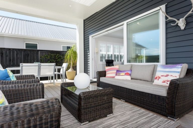 Photo of property in 126 Coast Boulevard, Papamoa Beach, Papamoa, 3118