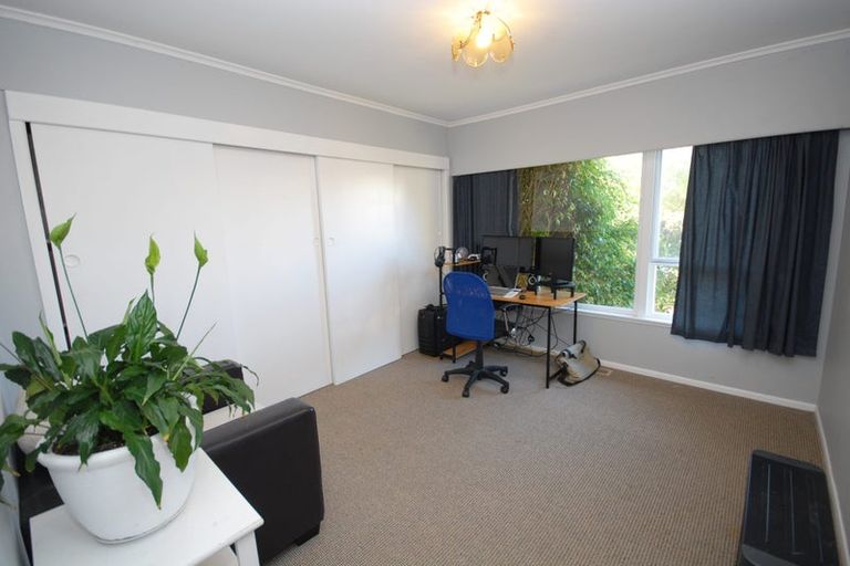 Photo of property in 1/134 Aberdeen Road, Campbells Bay, Auckland, 0620