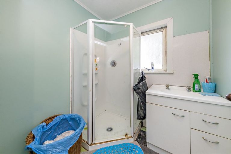 Photo of property in 24 Laxon Avenue, Otara, Auckland, 2025