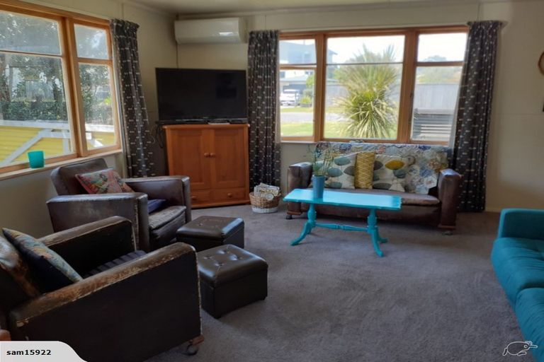 Photo of property in 59 Park Avenue, Waitarere Beach, Levin, 5510