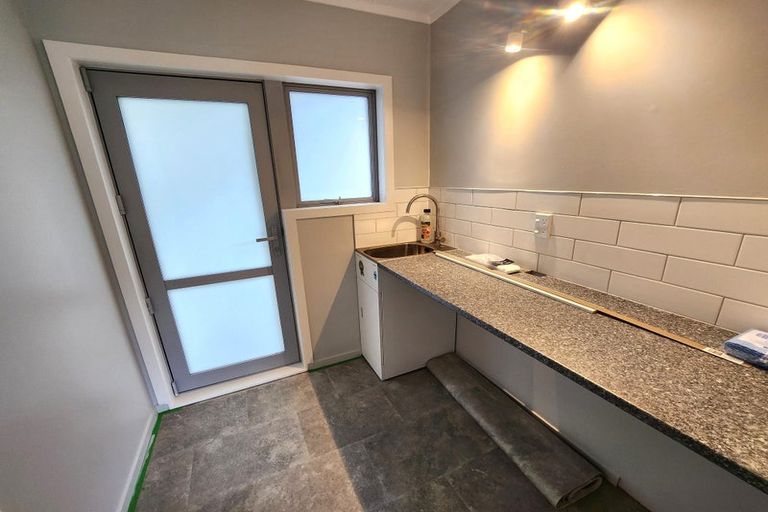 Photo of property in 7a Litchfield Place, Clarks Beach, 2122