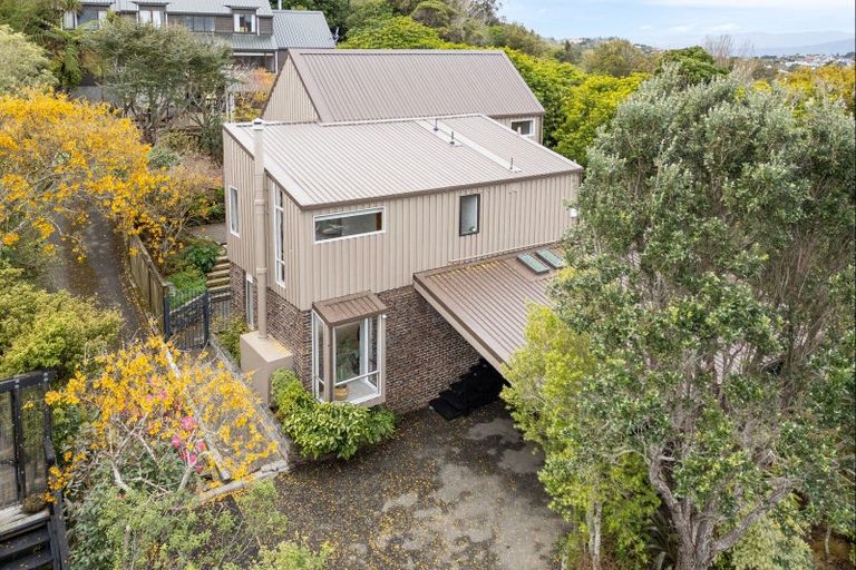 Photo of property in 7 Nadia Grove, Khandallah, Wellington, 6035