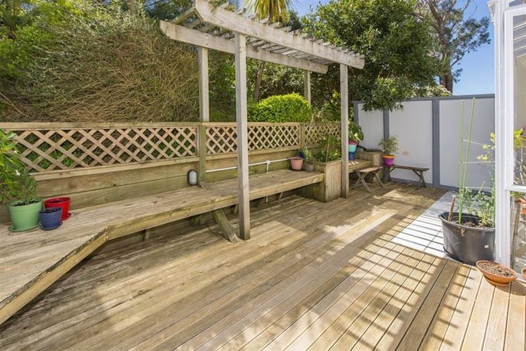 Photo of property in Fernhill Flats, 10/324 The Terrace, Te Aro, Wellington, 6011
