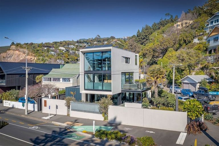 Photo of property in 2 Marriner Street, Sumner, Christchurch, 8081