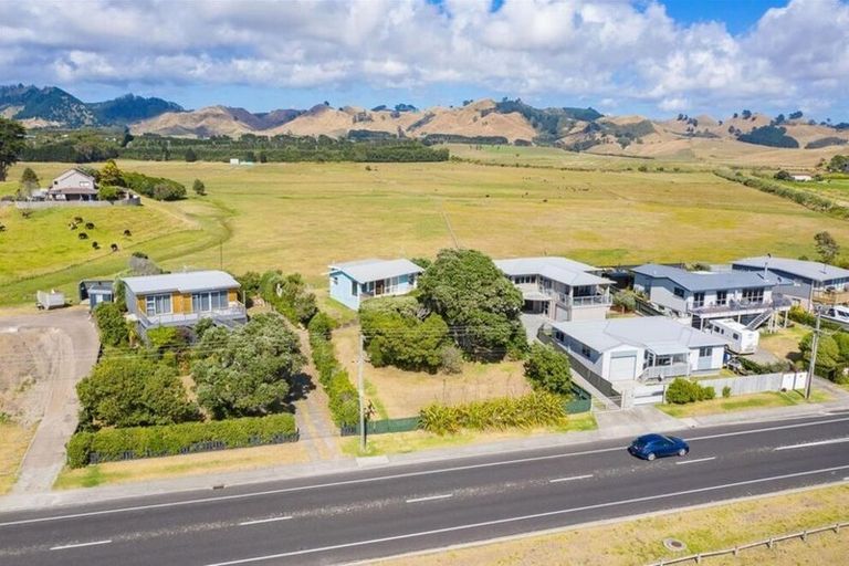 Photo of property in 116 Seaforth Road, Waihi Beach, 3611