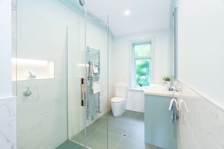 Photo of property in Hamilton Flats, 1/9 Hawker Street, Mount Victoria, Wellington, 6011