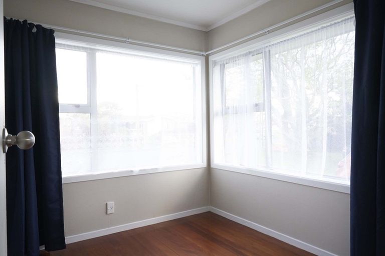 Photo of property in 1/12 Lynette Place, Mangere, Auckland, 2022