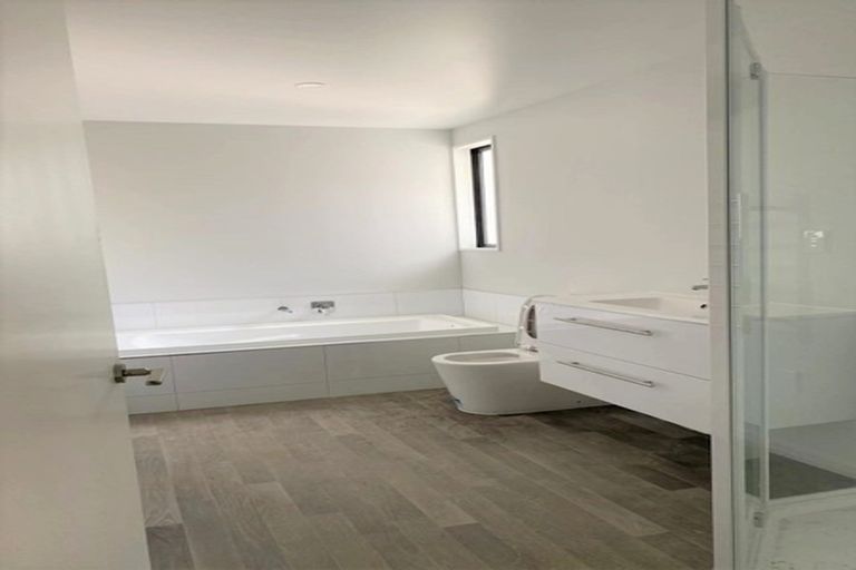 Photo of property in 1/169 Riccarton Road, Riccarton, Christchurch, 8041