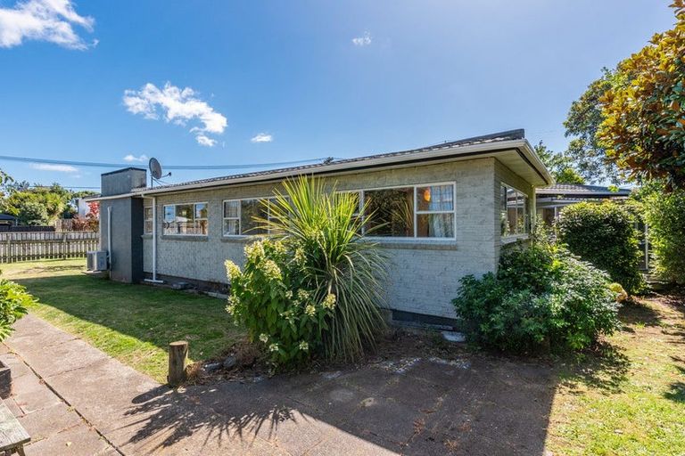Photo of property in 44 Menin Road, Raumati South, Paraparaumu, 5032