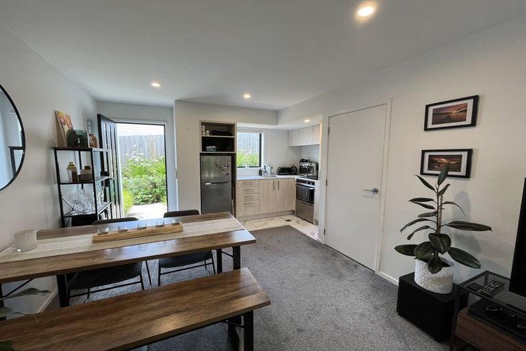 Photo of property in 5/45 Vera Road, Te Atatu South, Auckland, 0610