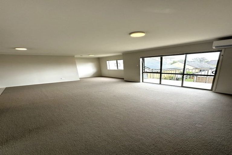 Photo of property in St Claire Village, 182/172 Mcleod Road, Te Atatu South, Auckland, 0610