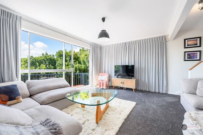 Photo of property in 4f Banksia Grove, Maungaraki, Lower Hutt, 5010