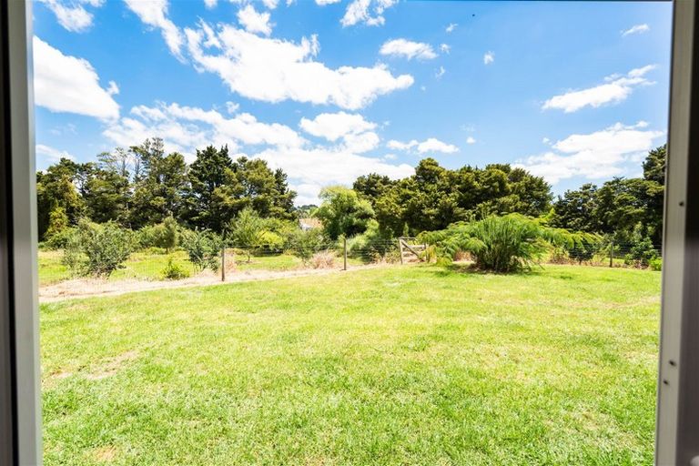 Photo of property in 6 Tavinor Road, Otaika, Whangarei, 0170