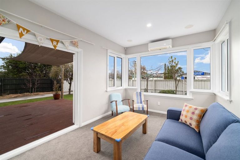 Photo of property in 92 Mcfaddens Road, St Albans, Christchurch, 8052