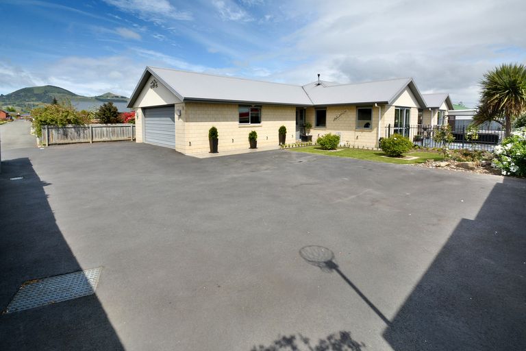 Photo of property in 14 Kura Place, Mosgiel, 9024