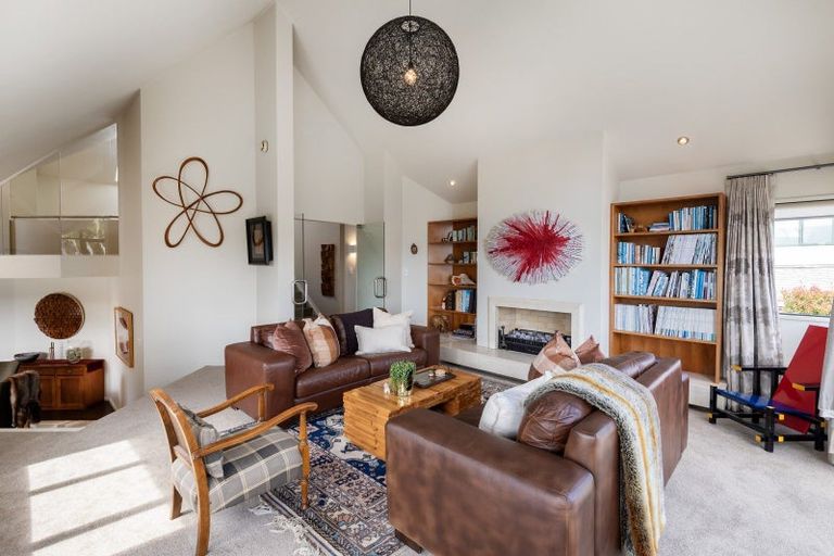 Photo of property in 9 Manor Park, Sunnyhills, Auckland, 2010