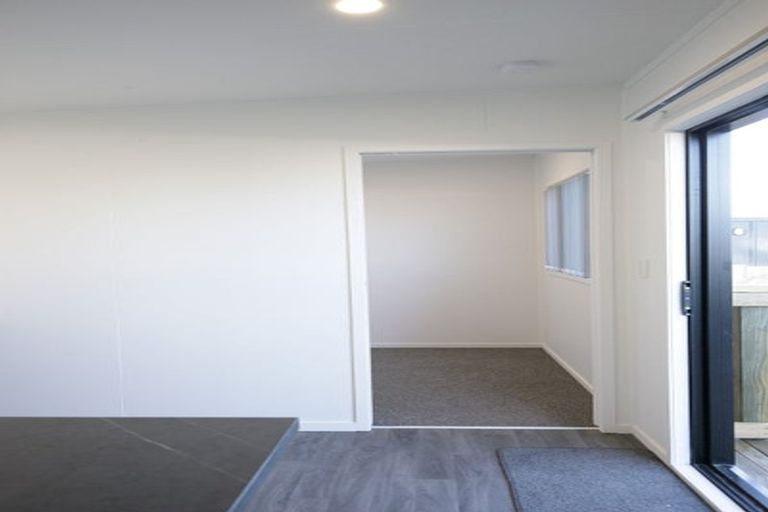 Photo of property in 51a Miro Street, New Lynn, Auckland, 0600