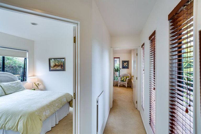 Photo of property in 10 Montpelier Drive, Taradale, Napier, 4112