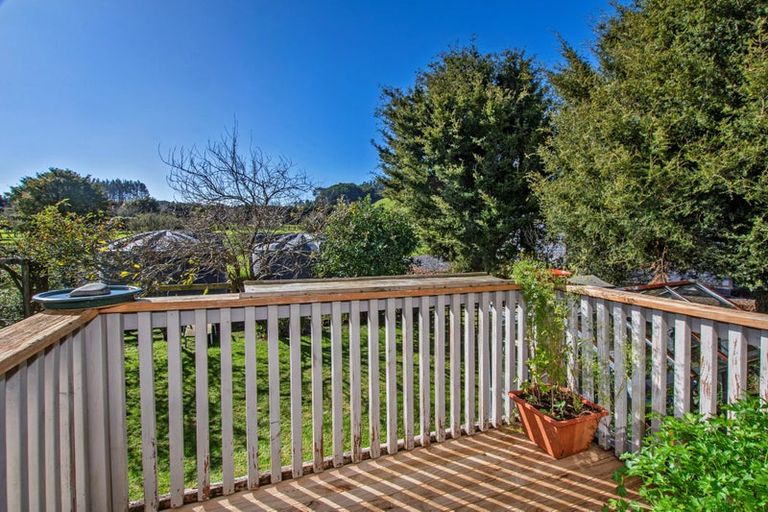 Photo of property in 9 Sands Road, Glenbervie, 0173