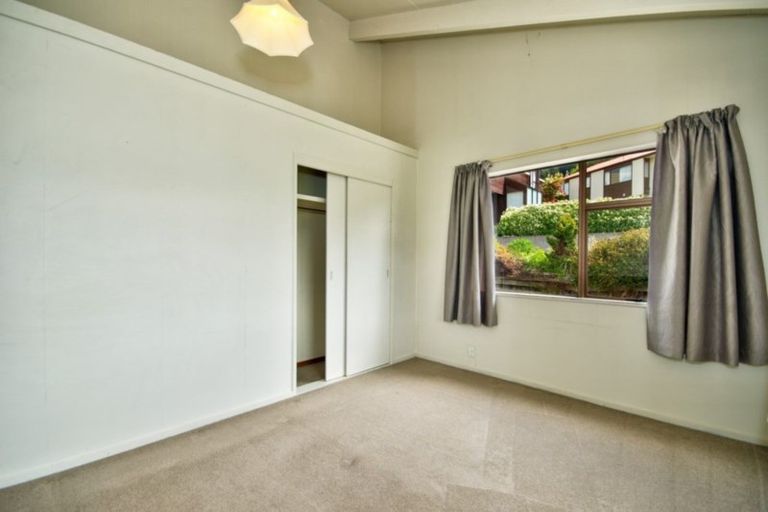 Photo of property in 4a Avalon Crescent, Fernhill, Queenstown, 9300