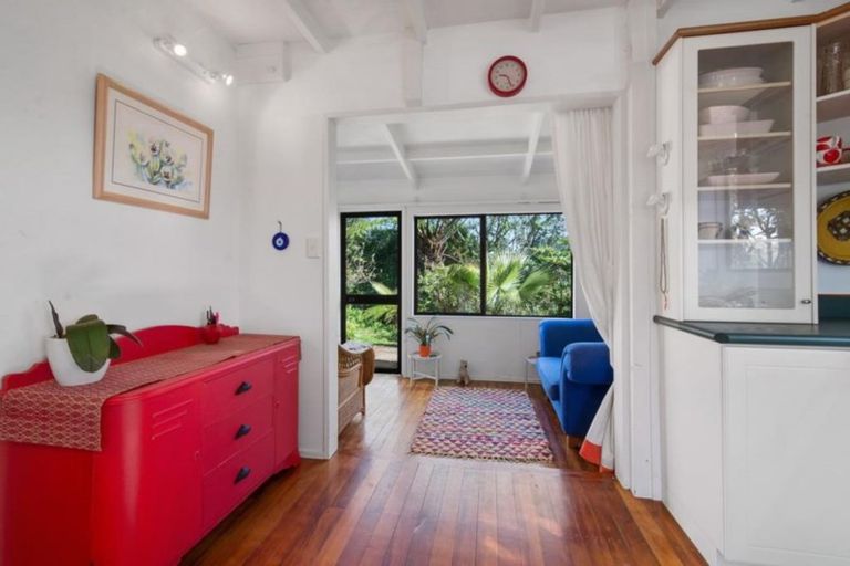 Photo of property in 3 Ridge Road, Lake Okareka, Rotorua, 3076