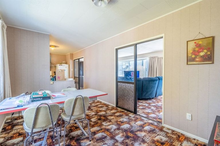 Photo of property in 71 Renfrew Street, Waikiwi, Invercargill, 9810