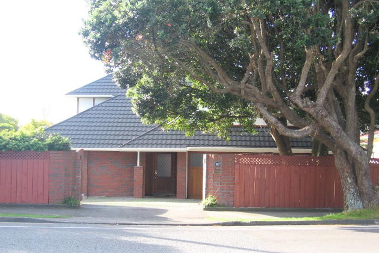 Photo of property in 347 Waterloo Road, Waterloo, Lower Hutt, 5011