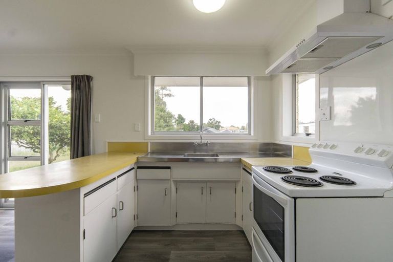 Photo of property in 142 Clarkin Road, Fairfield, Hamilton, 3214