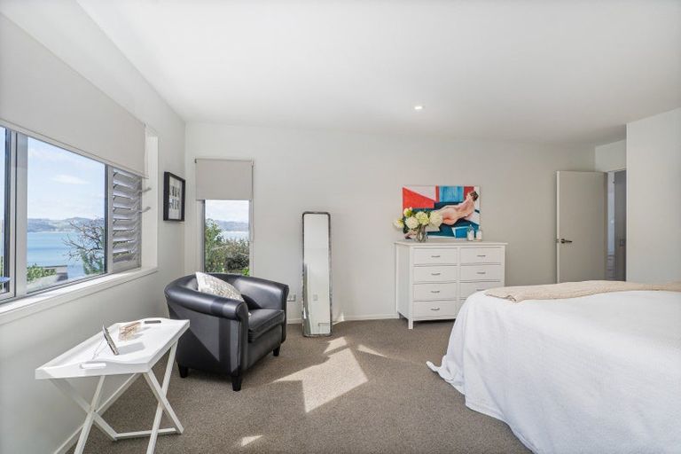 Photo of property in 11 Puriri Place, Whitianga, 3510