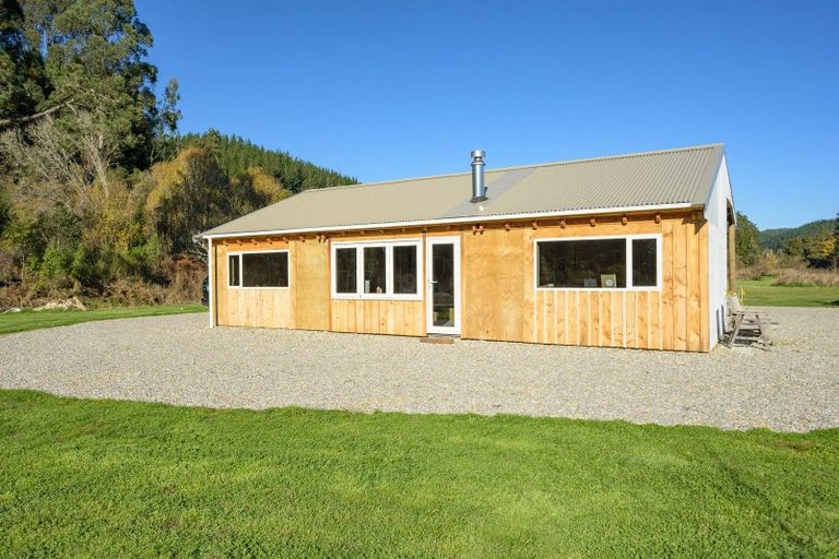 Photo of property in 542 Tadmor-glenhope Road, Tadmor, Wakefield, 7096