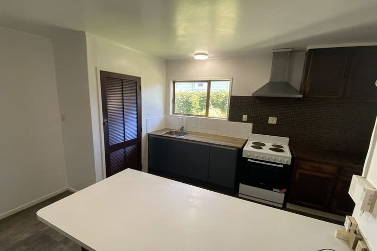 Photo of property in 1/26 Wattle Street, New Lynn, Auckland, 0600