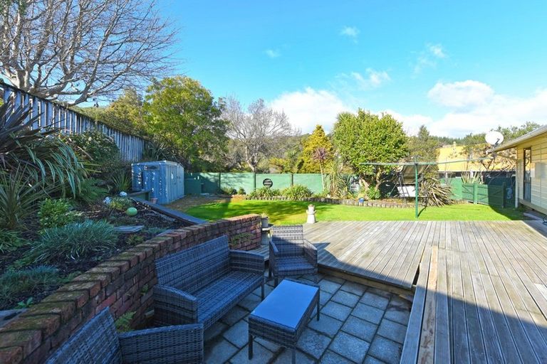 Photo of property in 108 Norana Road, Timberlea, Upper Hutt, 5018