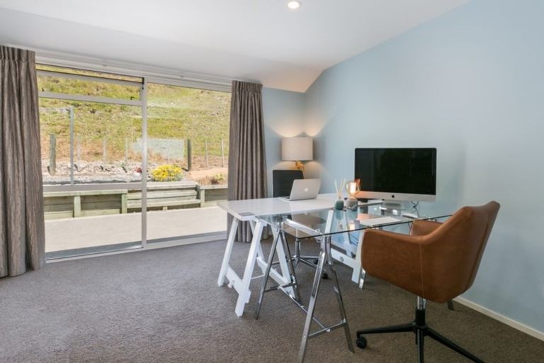 Photo of property in 313 Durham Drive, Havelock North, 4130