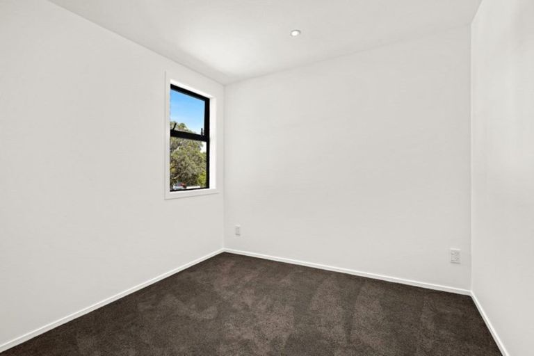 Photo of property in 4/447 Hibiscus Coast Highway, Orewa, 0931