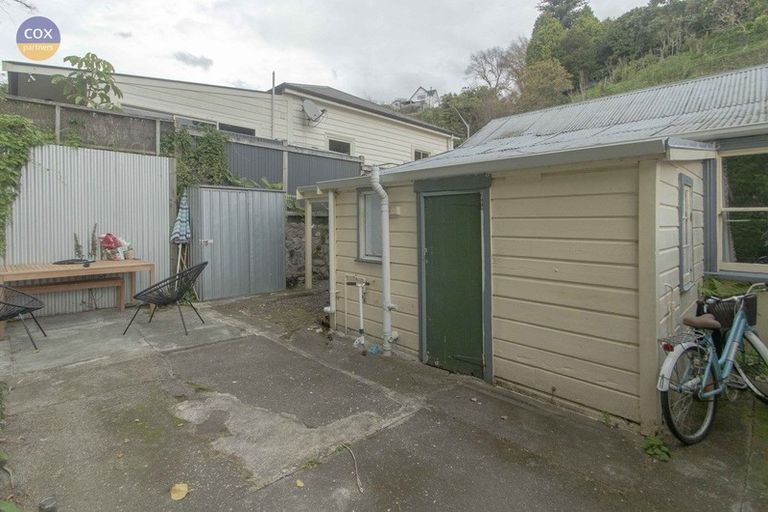 Photo of property in 121-123 Shakespeare Road, Bluff Hill, Napier, 4110