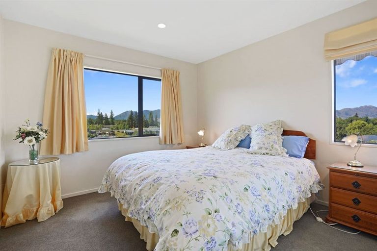 Photo of property in 56 Saint James Avenue, Hanmer Springs, 7334
