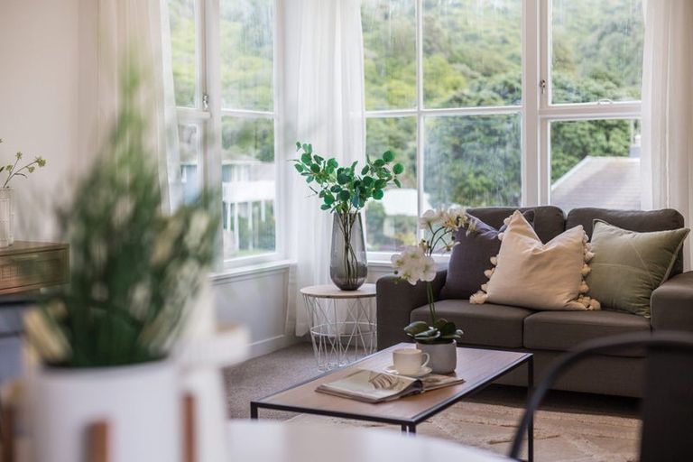 Photo of property in 1 Mahinawa Street, Takapuwahia, Porirua, 5022